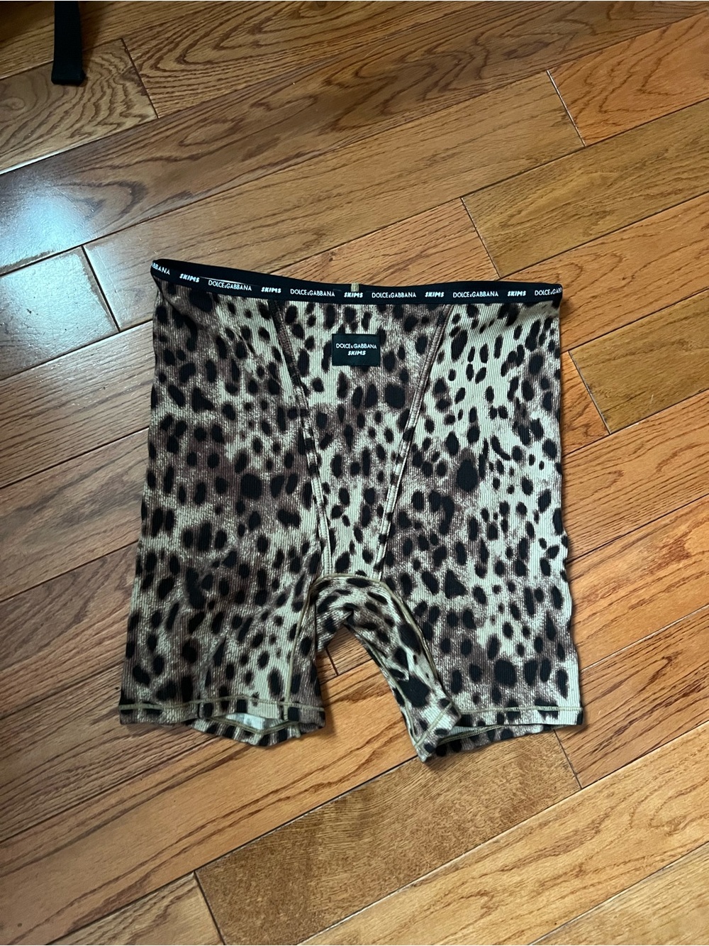 Skims x Dolce & Gabbana Leopard Print Boxer shorts NWT size medium